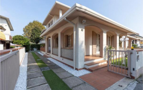 Gorgeous Home In Viareggio With Kitchen